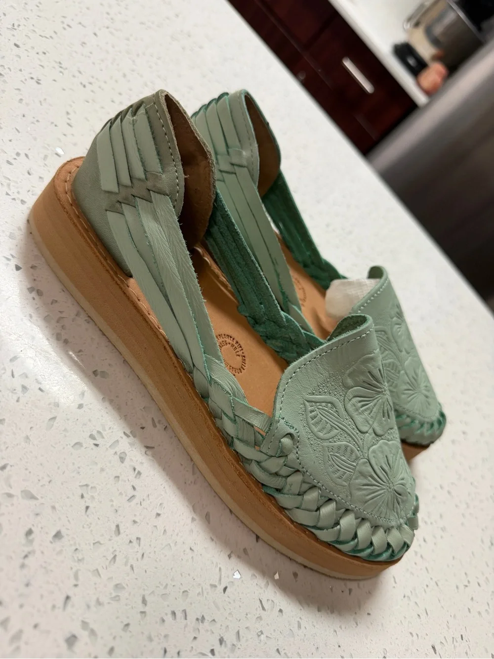 Earthy Boho Leather Huarache Shoes Size 6 Sage Green Floral Handwoven Mexico